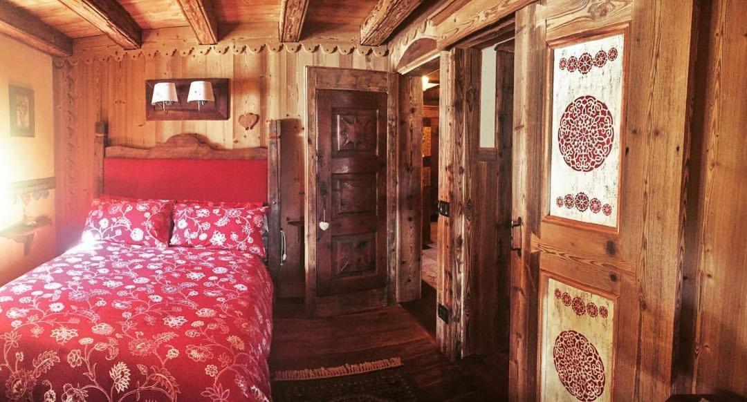 B&B Lo Djoua De Toueno อาร์วิแอร์ ภายนอก รูปภาพ