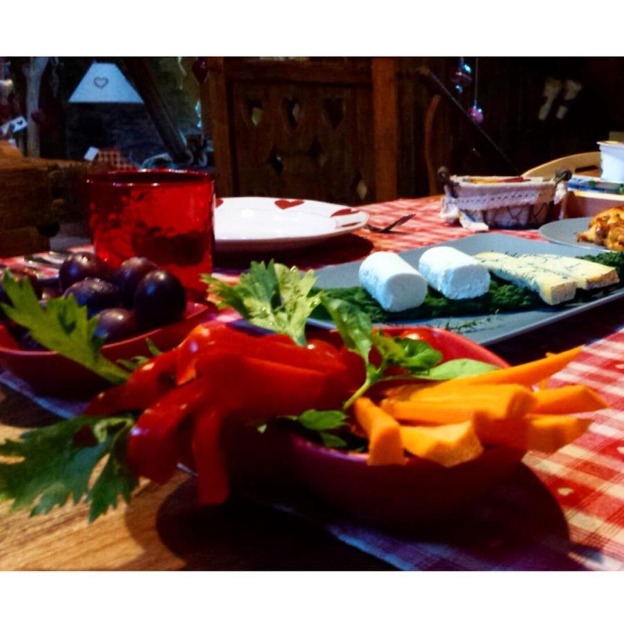B&B Lo Djoua De Toueno อาร์วิแอร์ ภายนอก รูปภาพ